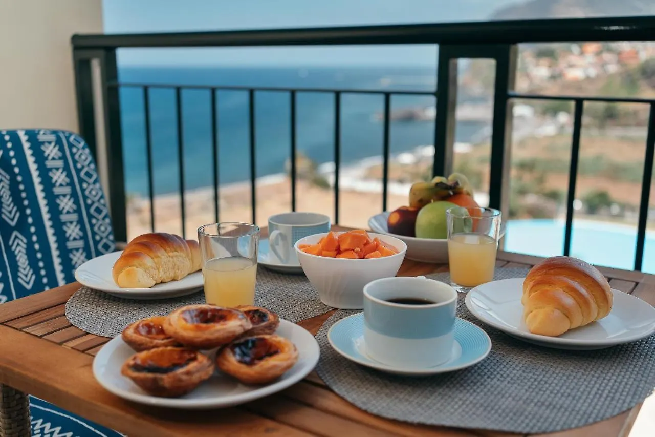 Infinity Pool & Amazing Sunset Ocean View Apartment Funchal  0*, Funchal (Madeira) Portugal